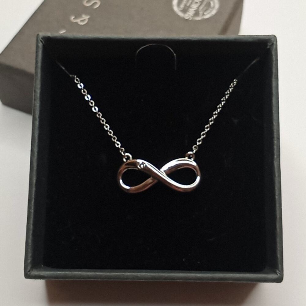 Nic & Syd Silver Infiniti Necklace